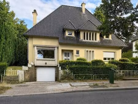 prince d'orange : magnifique villa avec grand jardin