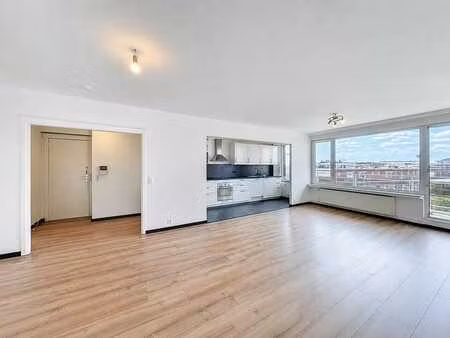otan  appart rénové 2ch ± 85m² + terrasse