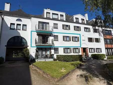 bel appartement de 90m² avec 2ch  balcon  garage et cave