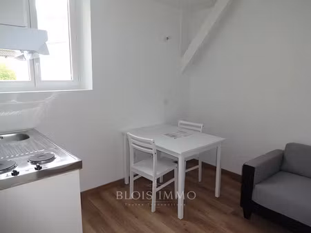 location appartement 2 pièces 28.19 m² à blois (41000)  450 €
