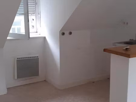location appartement 1 pièce 35 m² à saint-brieuc (22000)  410 €