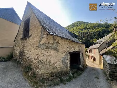 grange 2 pièces 120 m²
