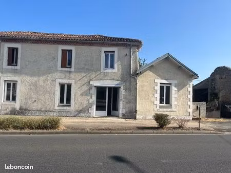 grande maison à rénové entièrement