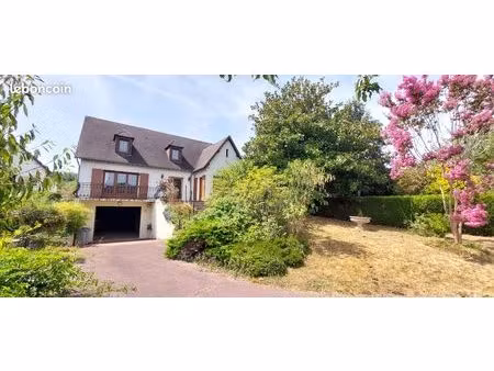 maison la ville-du-bois 6 pièces 172m² sur une terrain de 1050m²