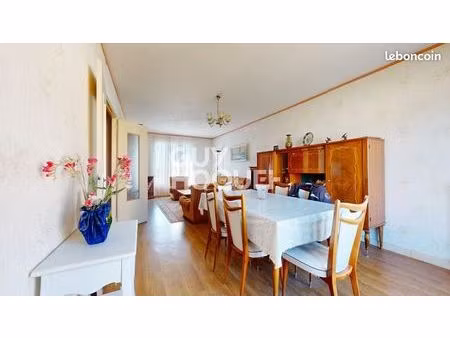 maison 4 pièces 82 m²