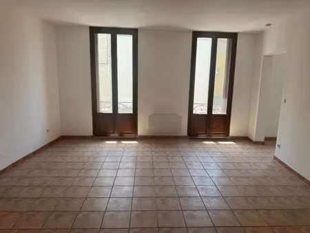 location appartement 2 pièces 65 m² à beziers (34500)  500 €