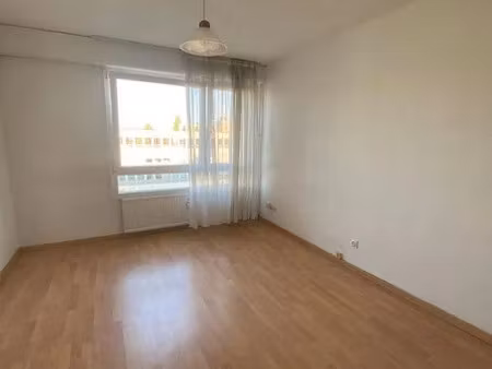 location appartement 1 pièce 25 m² à nancy (54000)  495 €