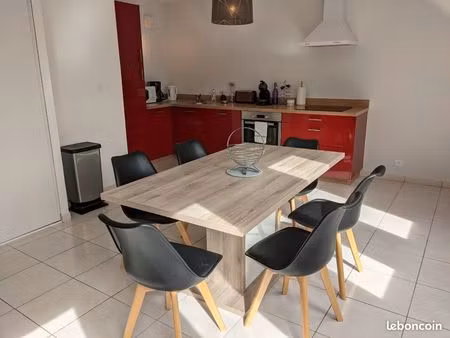 t2 lumineux centre ville de perros-guirec