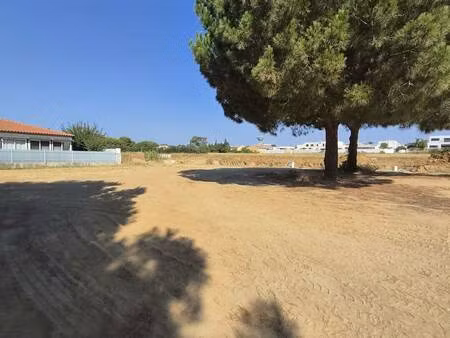 terrain constructible viabilisé à vendre