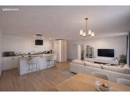 appartement 5 pièces 130 m²