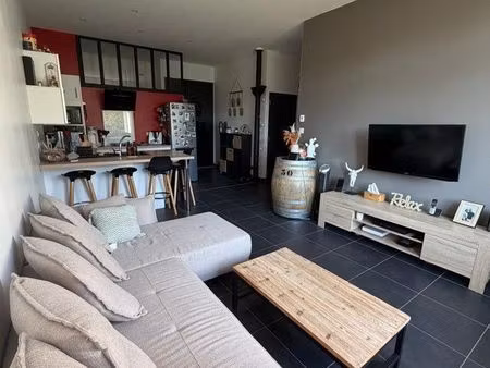 t3 meublé 64 m² – garage – cave – ascenseur – bourg-argental