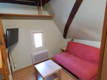 10 km de mulhouse  location f2 duplex meublé au mois ou plus