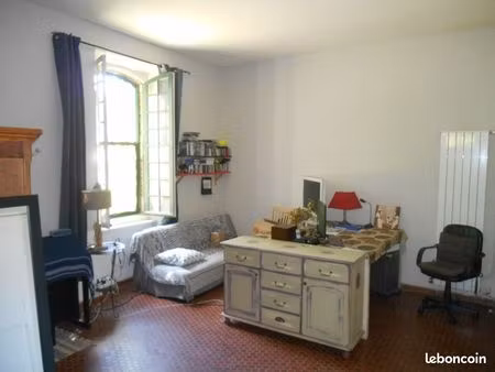 appartement t2 en rdc avec parking