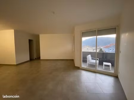 appartement t2 moderne avec parking