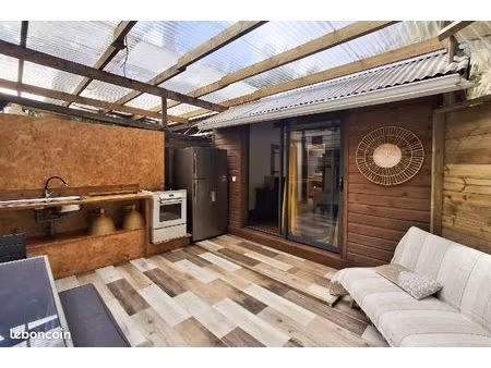 chalet cosy avec grande terrasse