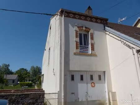 maison 2 pièces 51 m²
