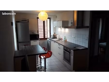 loue appartement f3 meublé avec garage