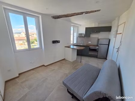 appartement refait à neuf  t2 27m2  calme et climatisé