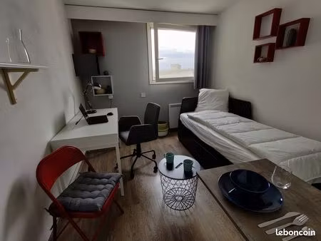 studio cazeneuve lyon 8