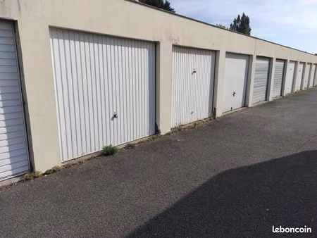 garage / box location talence