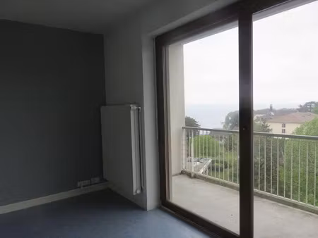 location appartement 1 pièce 32 m² à thonon-les-bains (74200)  560 €