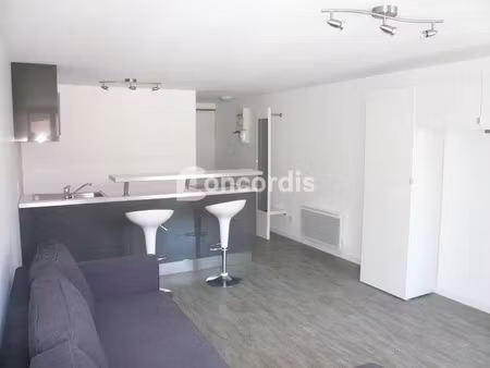 location appartement 1 pièce 27 m² à nancy (54000)  571 €