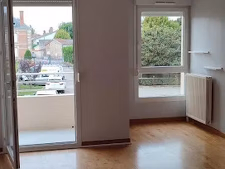 location appartement 3 pièces 64.19 m² à chalons-en-champagne (51000)  610 €