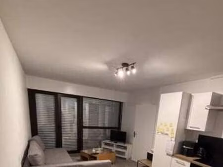 location appartement 3 pièces à pessac (33600) : à louer 3 pièces / 49m² pessac
