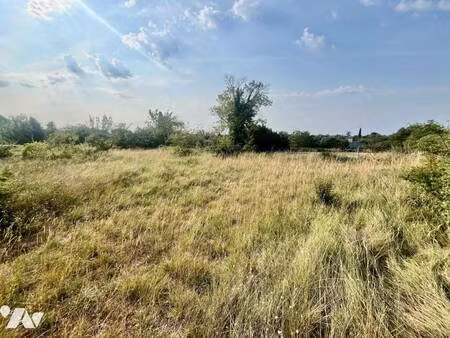 terrain constructible viabilisé à vendre