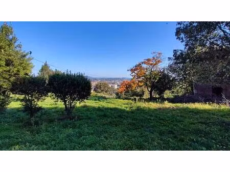 terrain constructible à vendre