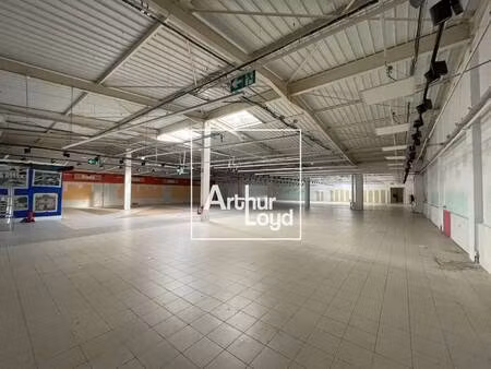 local commercial à louer