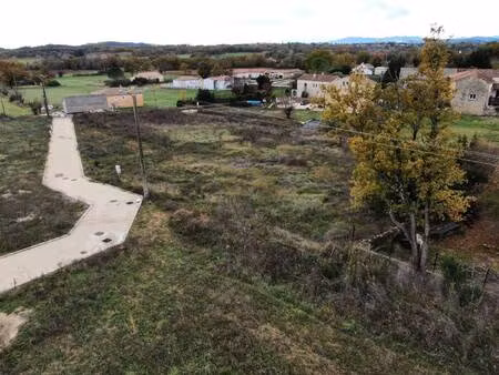 terrain constructible viabilisé à vendre
