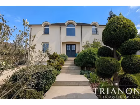 maison de luxe à vendre dans le quartier l'auberderie