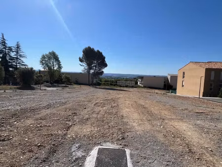 vente terrain 238 m² à manosque (04100)  99 500 €