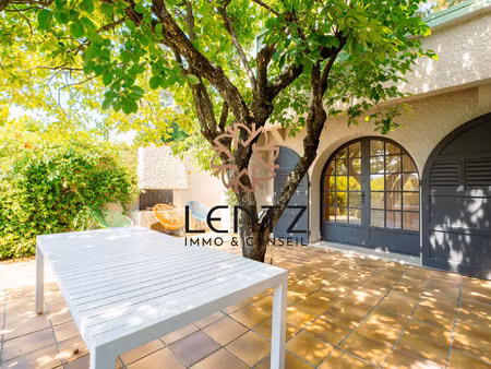 bas de villa 4 pièces meublé avec terrasse