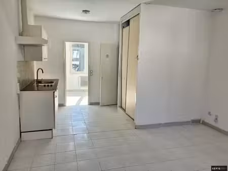 t2 - 33.87m ²
