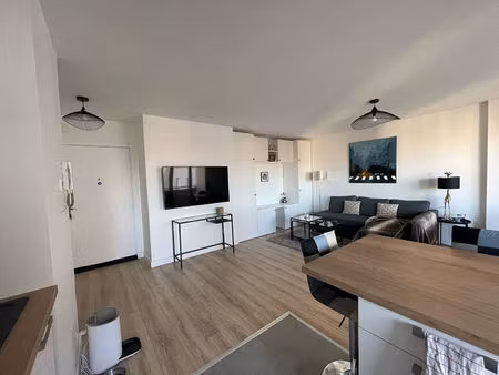 t3 - 38 rue colin 69100 villeurbanne