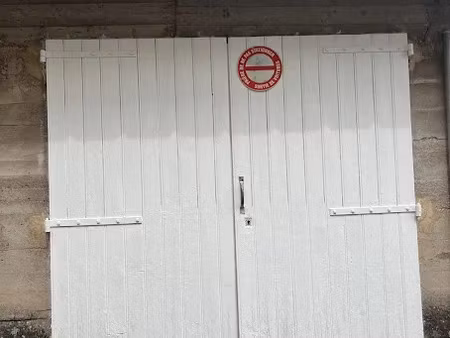 location parking 20 m² à rodez (12000)  nan €