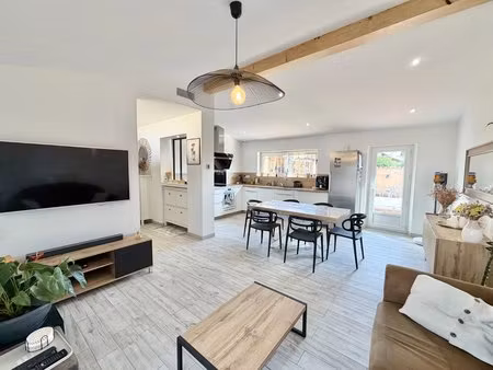 maison moderne 3 chambres avec piscine à cabestany