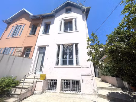 à vendre maison. grasse