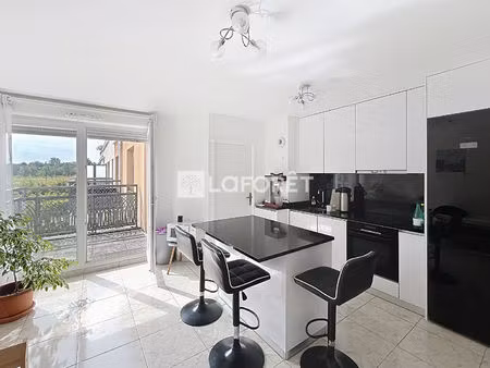 appartement avec balcon villennes sur seine - 2 pièces 46.24 m2