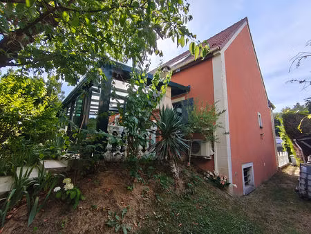 mandres-les-roses - maison familiale de 200 m² avec piscine  jacuzzi  véranda climatisée e