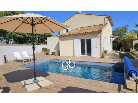 villa indépendante avec piscine et t2 indépendant à 5 min de
