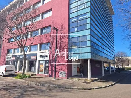 local commercial à vendre