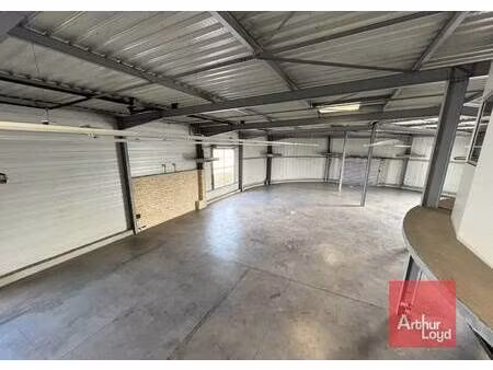local d'activités à vendre