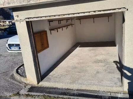 parking à louer