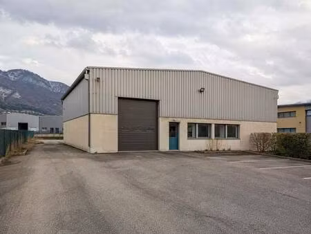 entrepôt à louer