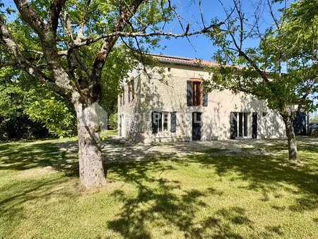 vente maison 6 pièces 182 m² cuq-toulza (81470)