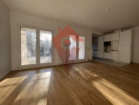 location appartement 4 pièces 88 m² à antony (92160)  1 890 €