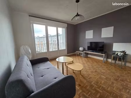 location appartement 3 pièces 56 m² à brest (29200)  800 €